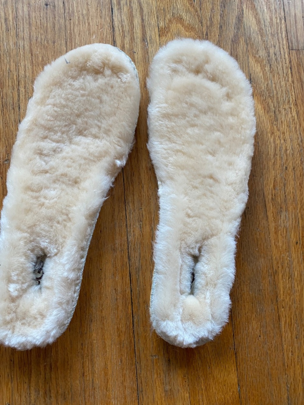 UGG new shearling insoles size 9